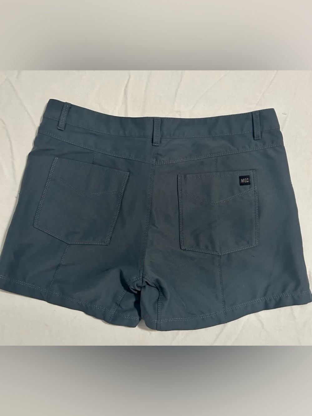 Mec women’s hiking shorts - Picture 2 of 3